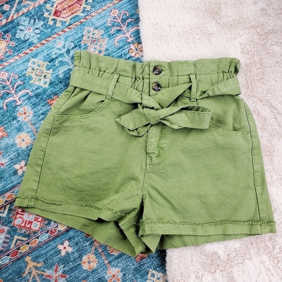 Chelsea and Violet Green Tie Shorts 27 - Picture 1 of 5